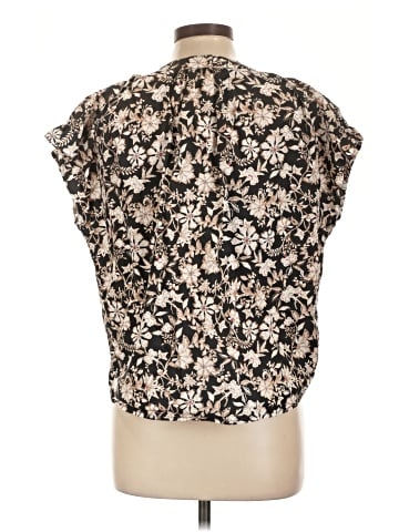 Melrose and Market Short Sleeve Blouse (view 2)