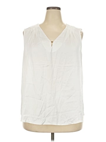 Kasper Sleeveless Blouse (view 1)