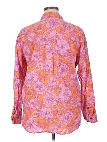 Universal Thread Long Sleeve Button-Down Shirt (view 2)