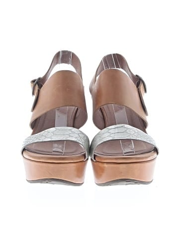 Chocolat Blu Wedges (view 2)