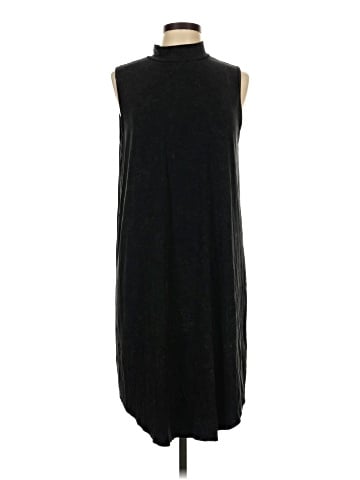 Lilla P Casual Dress (view 1)
