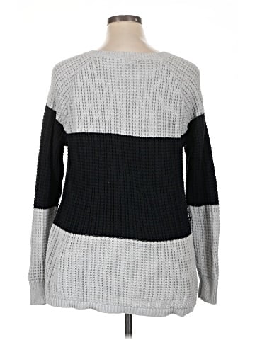 Gap Outlet Pullover Sweater (view 2)