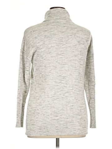 RD Style Turtleneck Sweater (view 2)