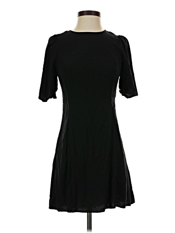 Old Navy Casual Dress (view 1)