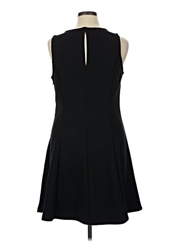 Old Navy Casual Dress (view 2)