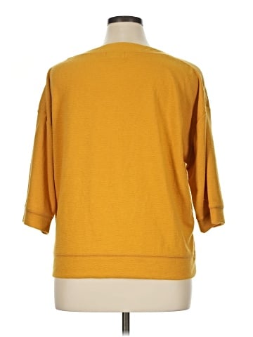 Liz Claiborne Pullover Sweater (view 2)