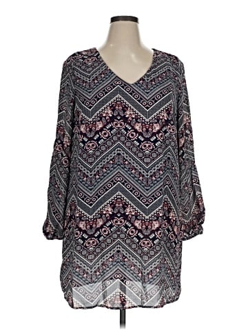 Charlotte Russe 3/4 Sleeve Blouse (view 1)