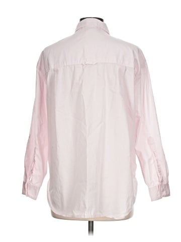 Gloria Vanderbilt Long Sleeve Button-Down Shirt (view 2)