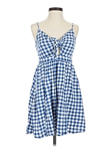Old Navy Casual Dress (view 1)