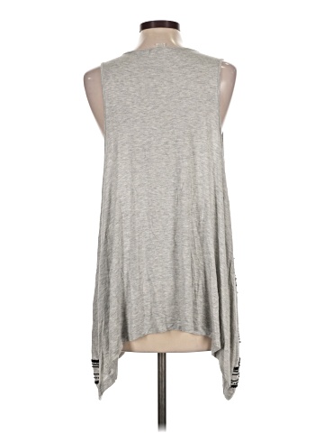 Kenar Sleeveless Top (view 2)