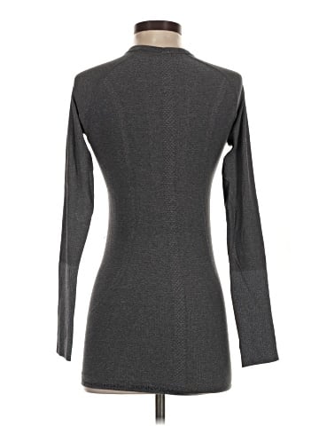 Lululemon Athletica Long Sleeve T-Shirt (view 2)