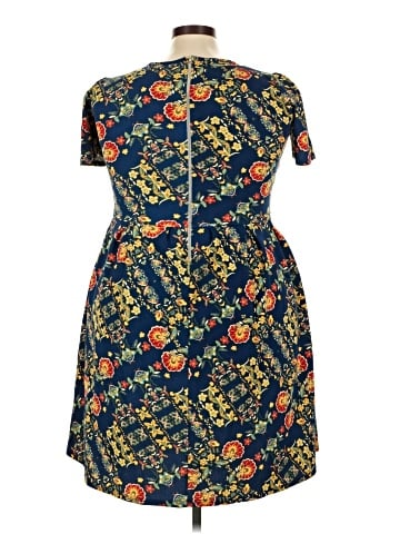 Lularoe Casual Dress (view 2)