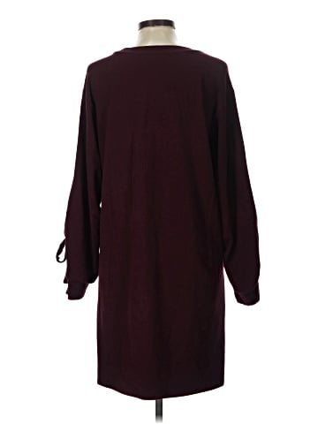 TWO by Vince Camuto Casual Dress (view 2)