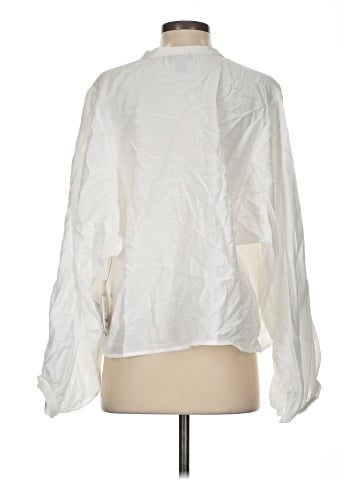 Scoop Long Sleeve Blouse (view 2)