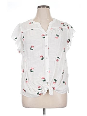 Fig & Flower Short Sleeve Blouse (view 1)