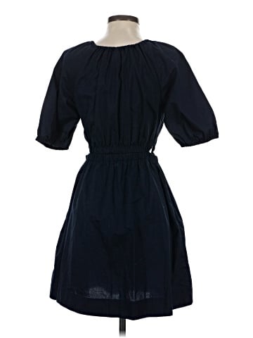 Old Navy Casual Dress (view 2)