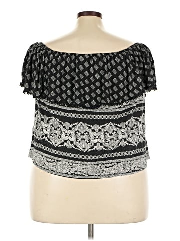 Joe Boxer Short Sleeve Top (view 2)