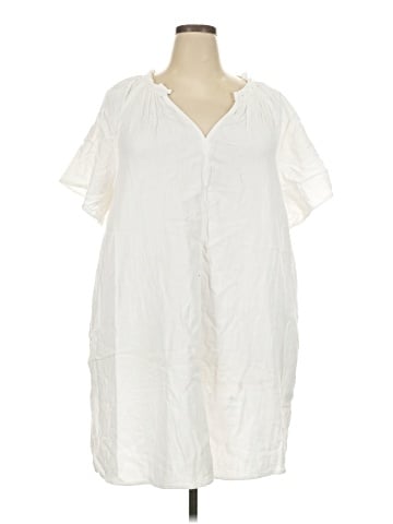 Old Navy Casual Dress (view 1)