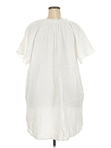 Old Navy Casual Dress (view 2)