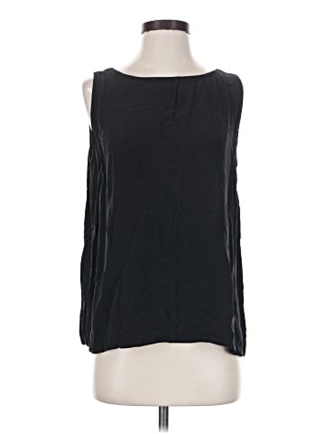 Indah Sleeveless Blouse (view 1)