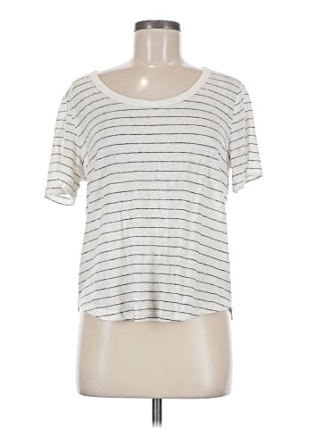 Gap Short Sleeve T-Shirt (view 1)