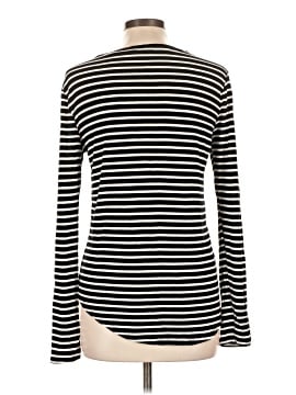 Old Navy Long Sleeve T-Shirt (view 2)