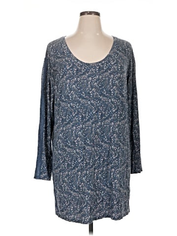 Victoria's Secret Casual Dress (view 1)