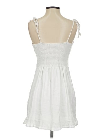 Abercrombie & Fitch Casual Dress (view 2)