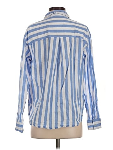 Maurices Long Sleeve Button-Down Shirt (view 2)