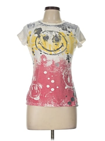 Charlotte Russe Short Sleeve T-Shirt (view 1)