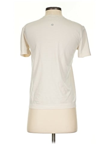 Lululemon Athletica Short Sleeve T-Shirt (view 2)