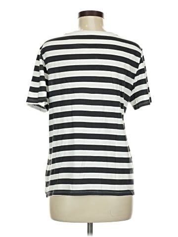 Old Navy Short Sleeve T-Shirt (view 2)
