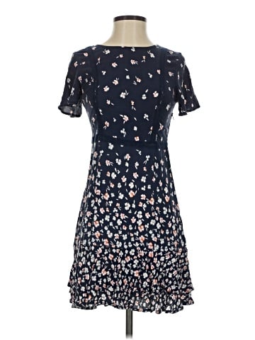 Xhilaration Casual Dress (view 1)