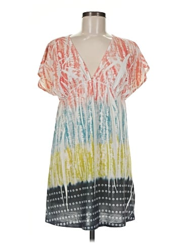 Romeo & Juliet Couture Short Sleeve T-Shirt (view 1)