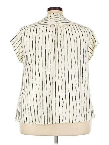 Fun2Fun Short Sleeve Blouse (view 2)