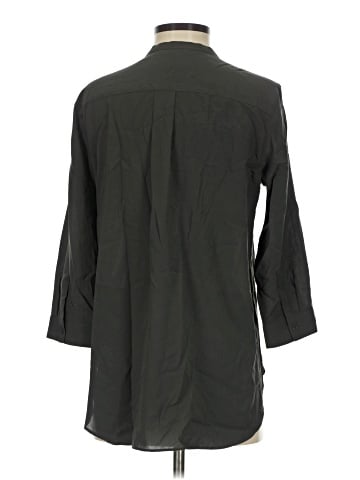 Uniqlo 3/4 Sleeve Button-Down Shirt (view 2)