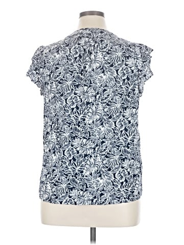 Jones & Co Short Sleeve Blouse (view 2)