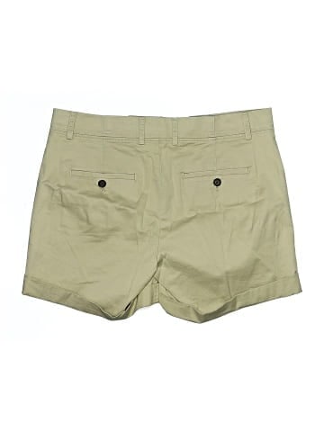Vince. Khaki Shorts (view 2)
