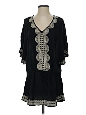 Stella & Dot 3/4 Sleeve Blouse (view 1)