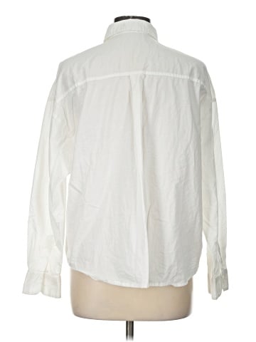 Old Navy Long Sleeve Button-Down Shirt (view 2)