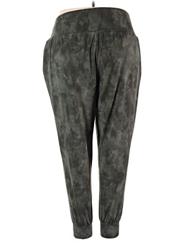 LIVI Casual Pants (view 2)