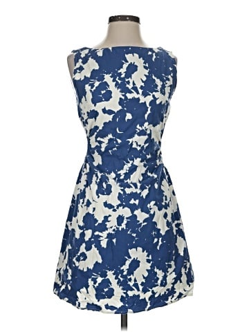 Abercrombie & Fitch Cocktail Dress (view 1)