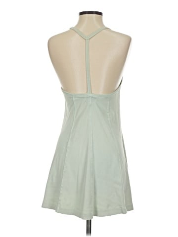 BDG Sleeveless Top (view 2)
