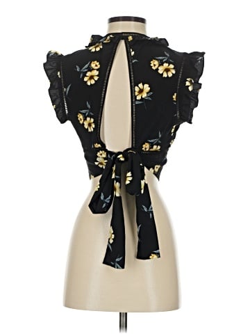 Xhilaration Short Sleeve Blouse (view 2)