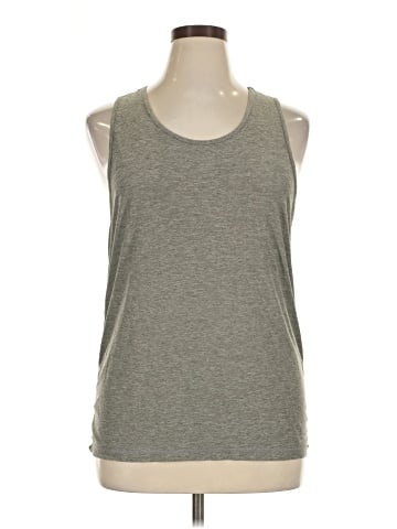 Vuori Sleeveless T-Shirt (view 1)