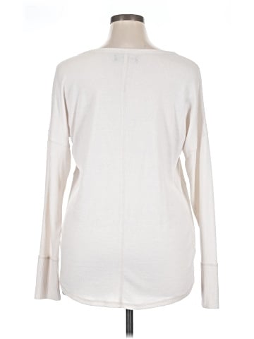 Abercrombie & Fitch Pullover Sweater (view 2)