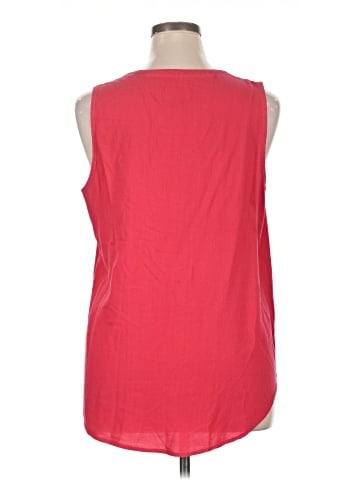 Universal Thread Sleeveless Blouse (view 2)