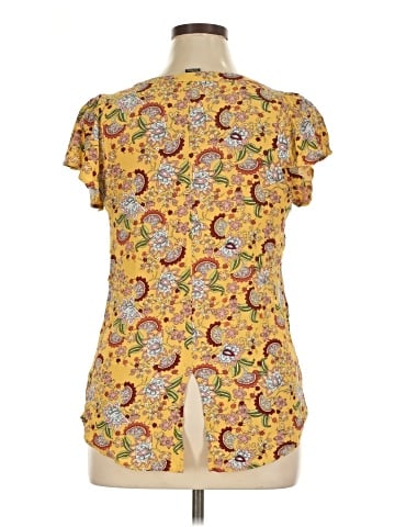 Sanctuary Short Sleeve Blouse (view 2)