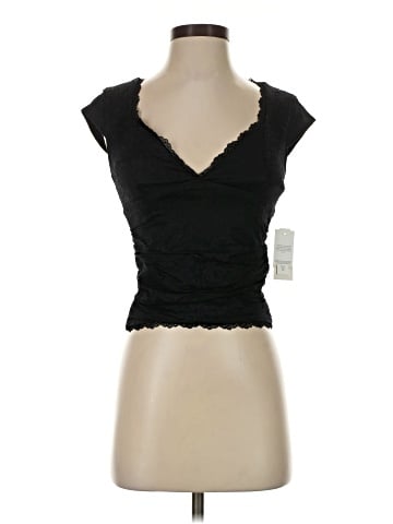 Abercrombie & Fitch Short Sleeve Top (view 1)