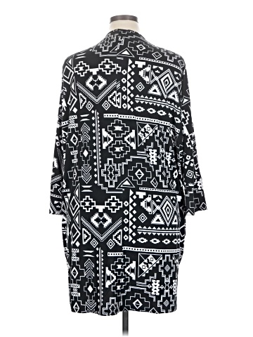 No Boundaries Kimono (view 2)